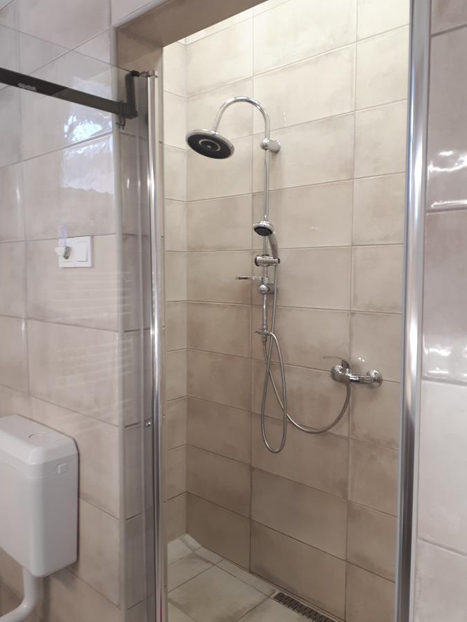 Kertvárosi Apartman II Tiszaújváros Esterno foto